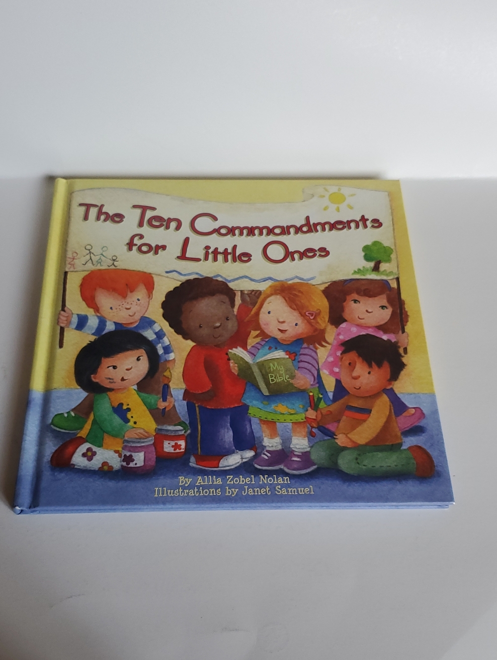 The Ten Commandments for Little Ones By Allia Zobel Nolan - Hardcover